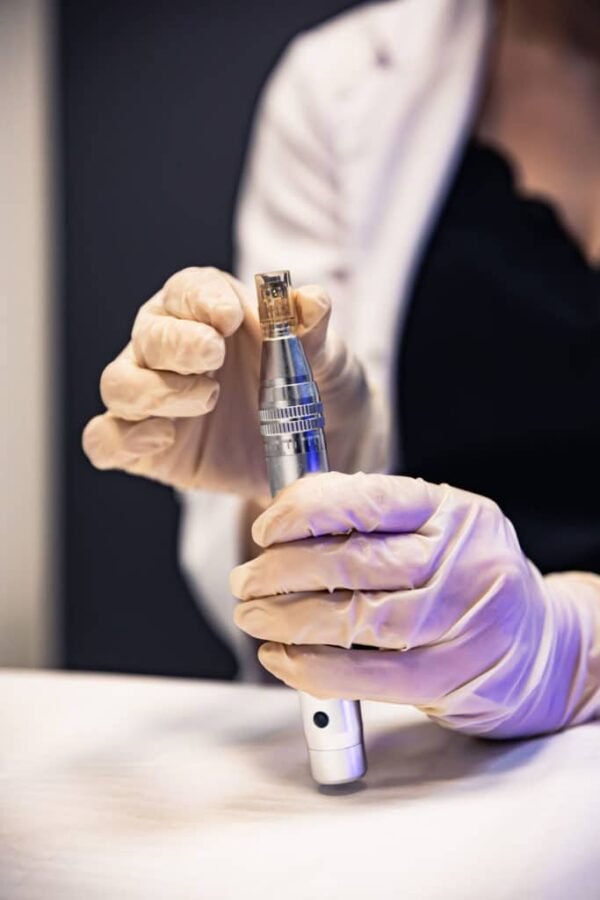 microneedling-vergeture-protocole-dermapro-683x1024 Traitement vergetures